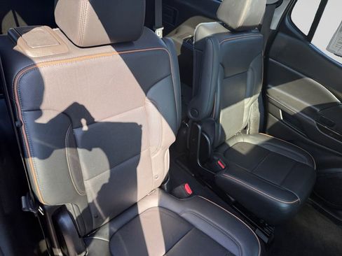 Used 2020 GMC Acadia AT4 w/ Trailering Package AWD/4WD image 18