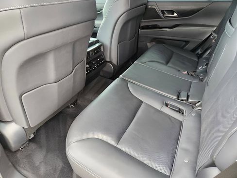 Used 2023 Lexus LX 600 4WD w/ Appearance Package image 30