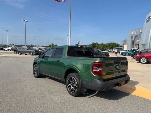 Used 2025 Ford Maverick Lariat AWD/4WD image 3