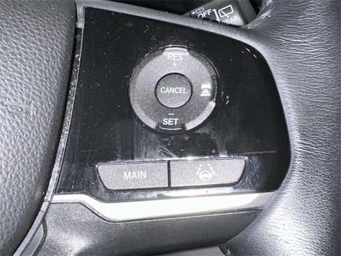 Certified 2022 Honda Pilot Touring image 33