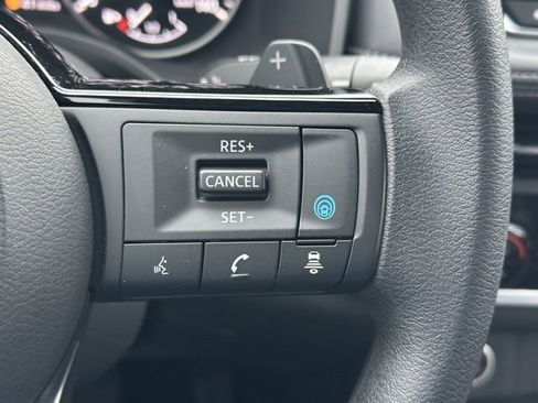 Certified 2023 Nissan Rogue SV image 39