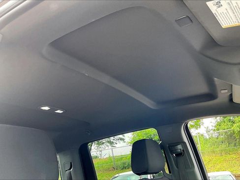 Used 2026 Chevrolet Silverado 2500 Custom w/ Custom Value Package AWD/4WD image 27