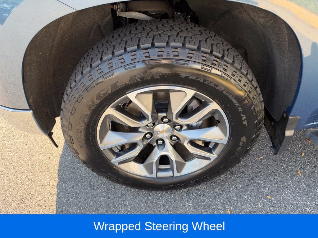 Used 2024 Chevrolet Silverado 1500 LT AWD/4WD image 14