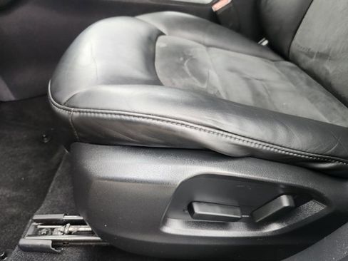 Used 2019 MAZDA CX-5 Touring image 23