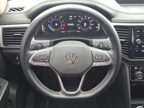 Used 2022 Volkswagen Atlas SE image 22