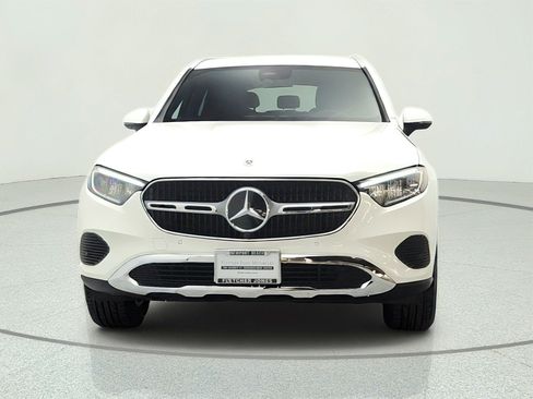 Certified 2026 Mercedes-Benz GLC 300 image 2