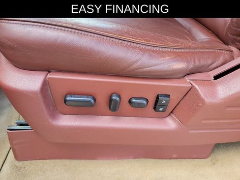 Used 2013 Ford F150 King Ranch w/ King Ranch Luxury Pkg AWD/4WD image 16