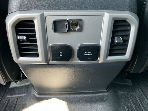 Used 2022 Ford F250 Lariat w/ Lariat Value Package image 52