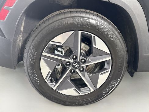 Used 2026 Hyundai Tucson SEL FWD image 33