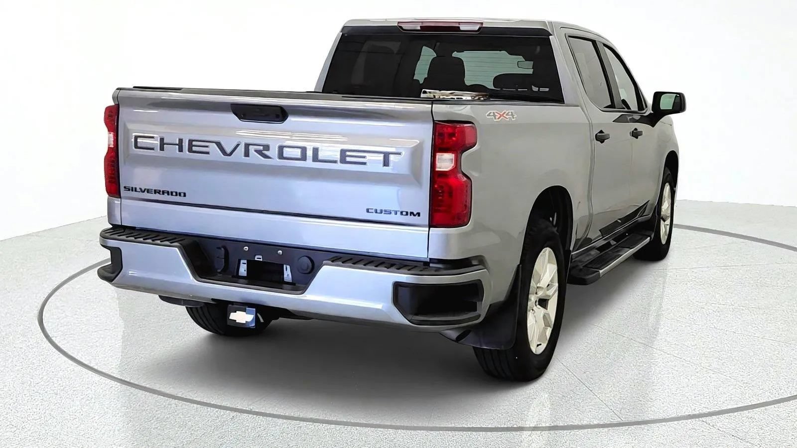 Used 2023 Chevrolet Silverado 1500 Custom w/ LPO, Dark Essentials Package AWD/4WD image 8