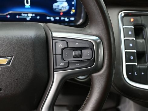 Used 2023 Chevrolet Suburban LT image 19