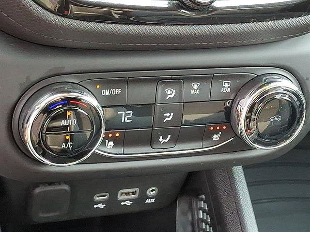 Used 2021 Chevrolet TrailBlazer LT w/ Convenience Package AWD/4WD image 16