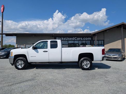 Used 2013 Chevrolet Silverado 2500 W/T RWD image 11