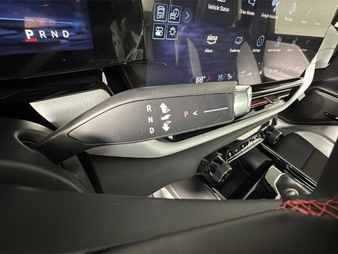 Certified 2025 Chevrolet Silverado EV RST image 24