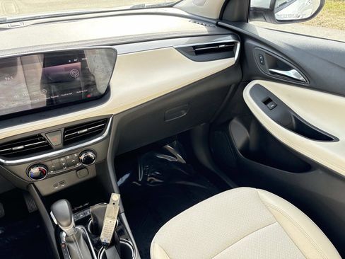 Certified 2024 Buick Encore GX Preferred w/ Comfort Package image 27