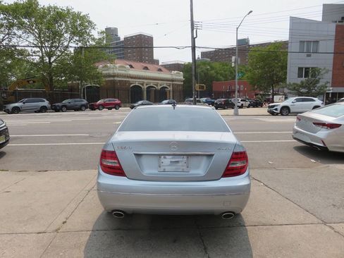 Used 2013 Mercedes-Benz C 300 4MATIC Sedan image 8
