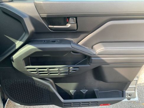 Used 2026 Toyota Tacoma SR w/ SR Upgrade Package image 19