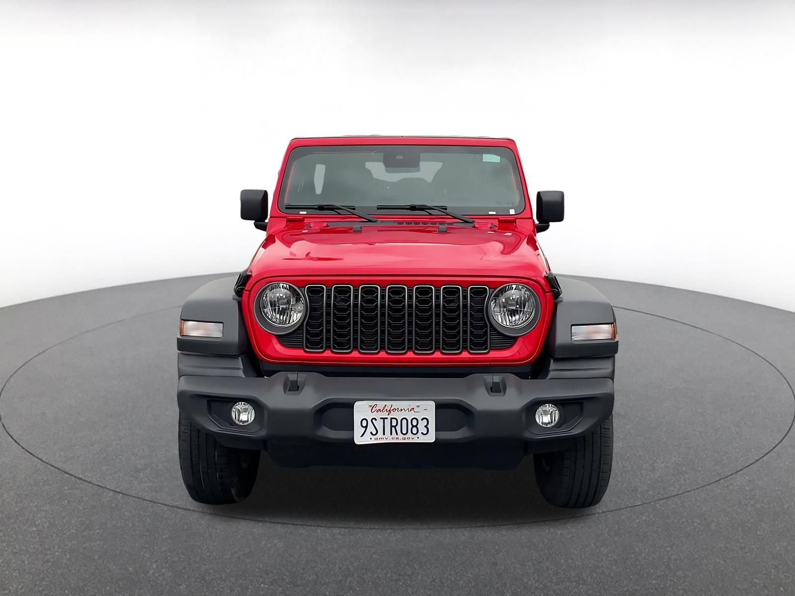 Used 2025 Jeep Wrangler Unlimited Sport AWD/4WD image 4