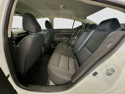 Used 2023 Nissan Altima 2.5 SV image 28