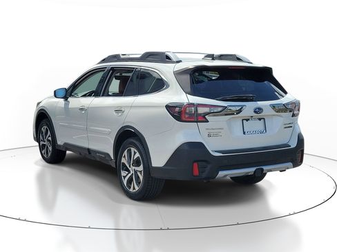 Used 2020 Subaru Outback Touring XT AWD/4WD image 4