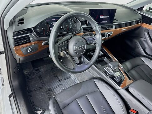 Certified 2022 Audi A4 2.0T Premium w/ Convenience Package image 9