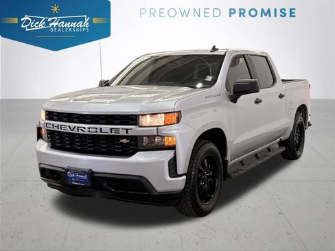 Used 2019 Chevrolet Silverado 1500 Custom w/ Custom Value Package AWD/4WD image 1