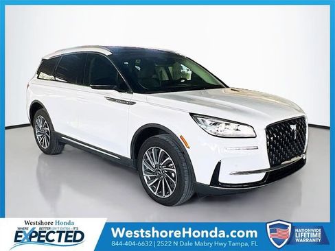 Used 2023 Lincoln Corsair Reserve w/ Equipment Group 201A FWD image 1
