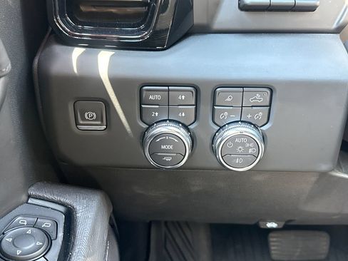 Used 2024 GMC Sierra 1500 AT4X w/ AT4X AEV Edition AWD/4WD image 9