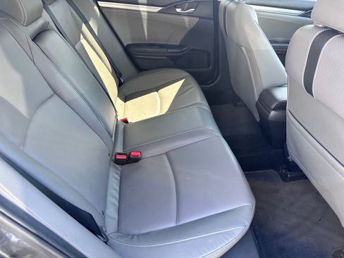 Used 2018 Honda Civic EX-L image 8