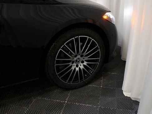 New 2025 Mercedes-Benz C 300 4MATIC Sedan image 10
