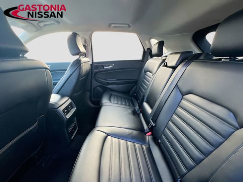 Used 2024 Ford Edge SEL image 30