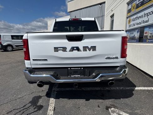 Used 2025 RAM 1500 Big Horn AWD/4WD image 4