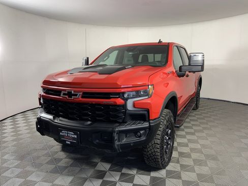 Used 2024 Chevrolet Silverado 1500 ZR2 w/ ZR2 Bison Edition image 5