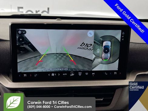 Certified 2025 Ford Explorer ST-Line w/ ST-Line Street Pack image 23