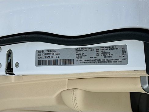 New 2026 Jeep Grand Cherokee L Limited AWD/4WD image 19