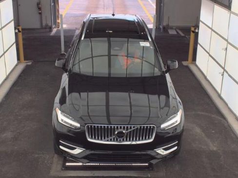 Used 2023 Volvo XC90 B6 Ultimate w/ Protection Package Premier AWD/4WD image 2