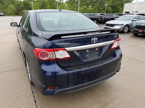 Used 2013 Toyota Corolla S w/ Premium Pkg FWD image 5