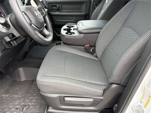 New 2026 RAM 2500 Tradesman AWD/4WD image 8