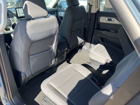 New 2026 Ford Explorer Active image 18