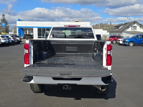 Certified 2025 Chevrolet Silverado 2500 LT w/ Convenience Package image 9