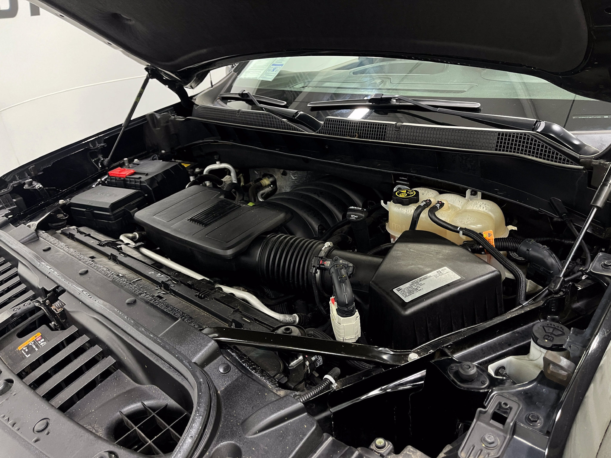 Used 2019 Chevrolet Silverado 1500 LT Trail Boss AWD/4WD image 27