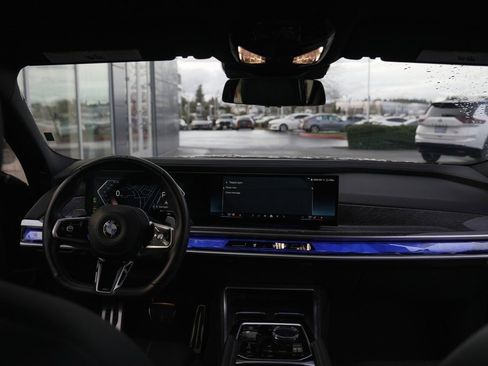 Used 2024 BMW 740i 740i image 15