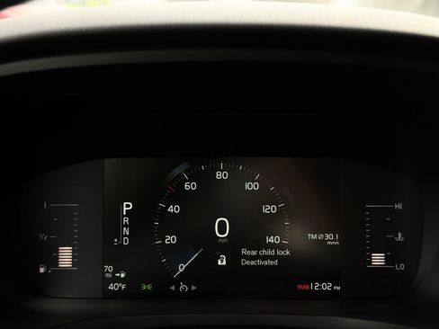 Used 2019 Volvo S60 T5 Momentum image 41