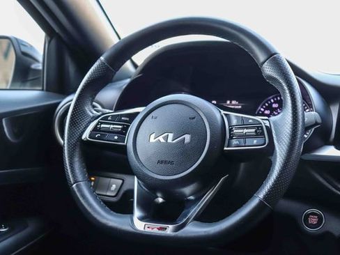 Used 2024 Kia Forte GT-Line w/ GT-Line Premium Package FWD image 17