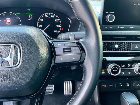 Used 2025 Honda Civic Sport image 25