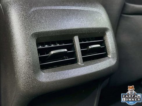 Used 2022 Chevrolet Equinox LT AWD/4WD image 25