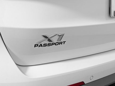 Certified 2023 BMW X1 xDrive28i w/ Convenience Package image 11