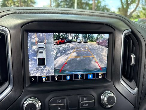 Used 2021 GMC Sierra 1500 AT4 w/ AT4 Premium Package AWD/4WD image 44