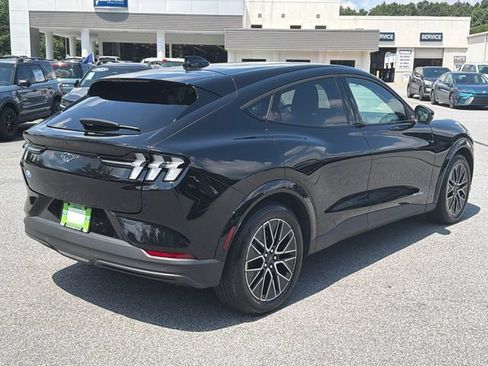 Used 2025 Ford Mustang Mach-E Premium AWD/4WD image 8