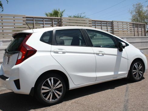 Used 2015 Honda Fit EX image 3